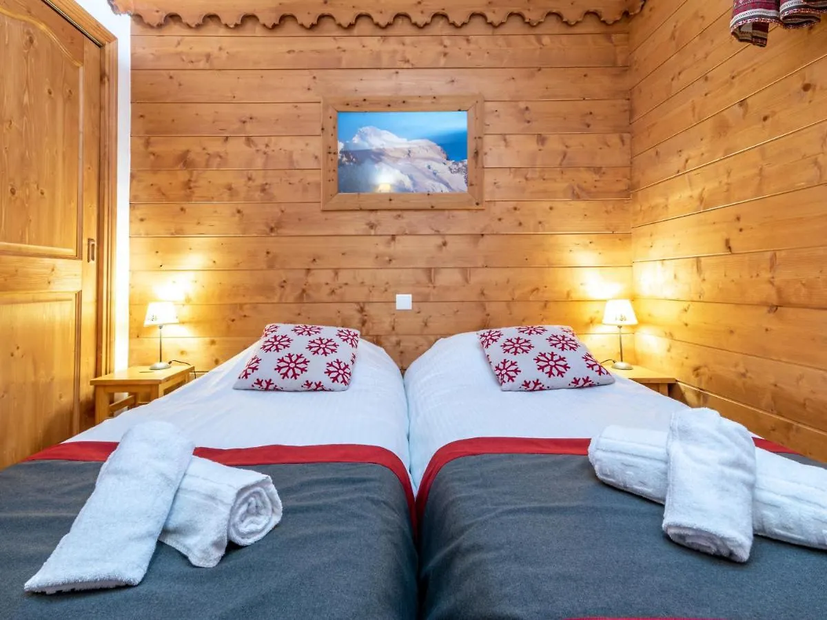 Apartment Ecrin Des Neiges - Val Claret-3 By Interhome Tignes