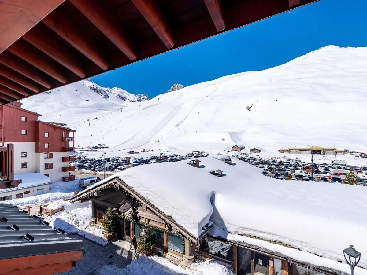 Apartment Ecrin Des Neiges - Val Claret-3 By Interhome Tignes