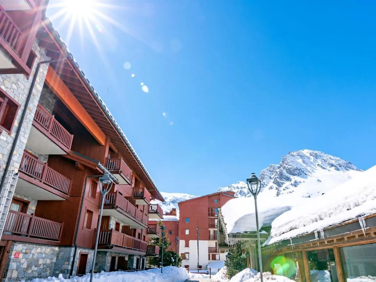 Apartment Ecrin Des Neiges - Val Claret-3 By Interhome Tignes France