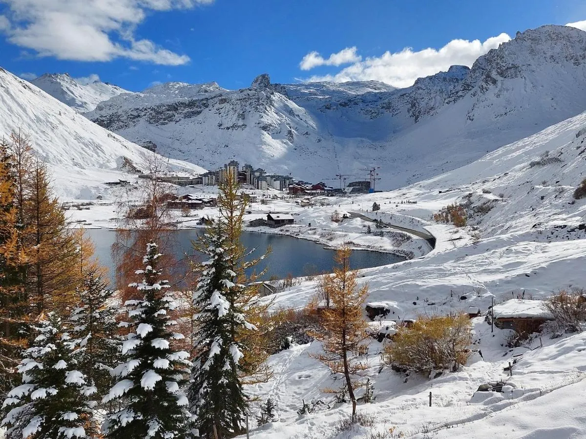 Apartment Ecrin Des Neiges - Val Claret-3 By Interhome Tignes
