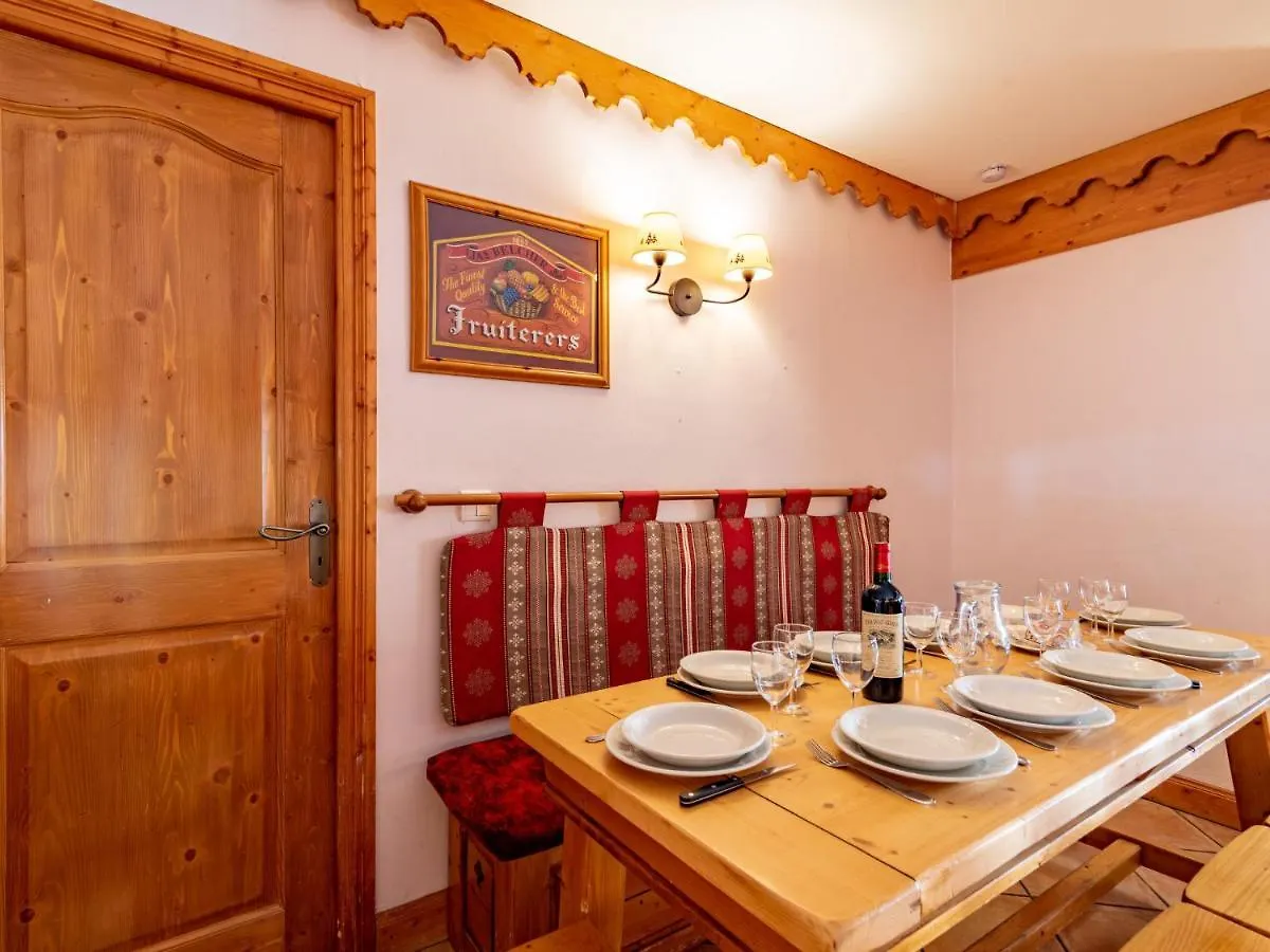 Apartment Ecrin Des Neiges - Val Claret-3 By Interhome Tignes